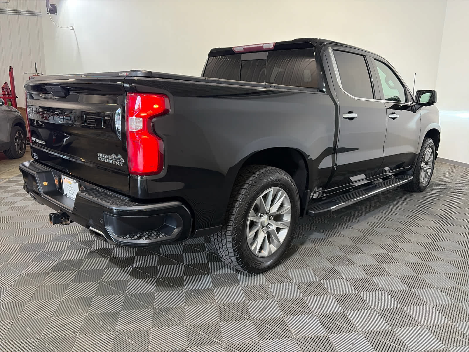 2019 Chevrolet Silverado 1500 High Country
