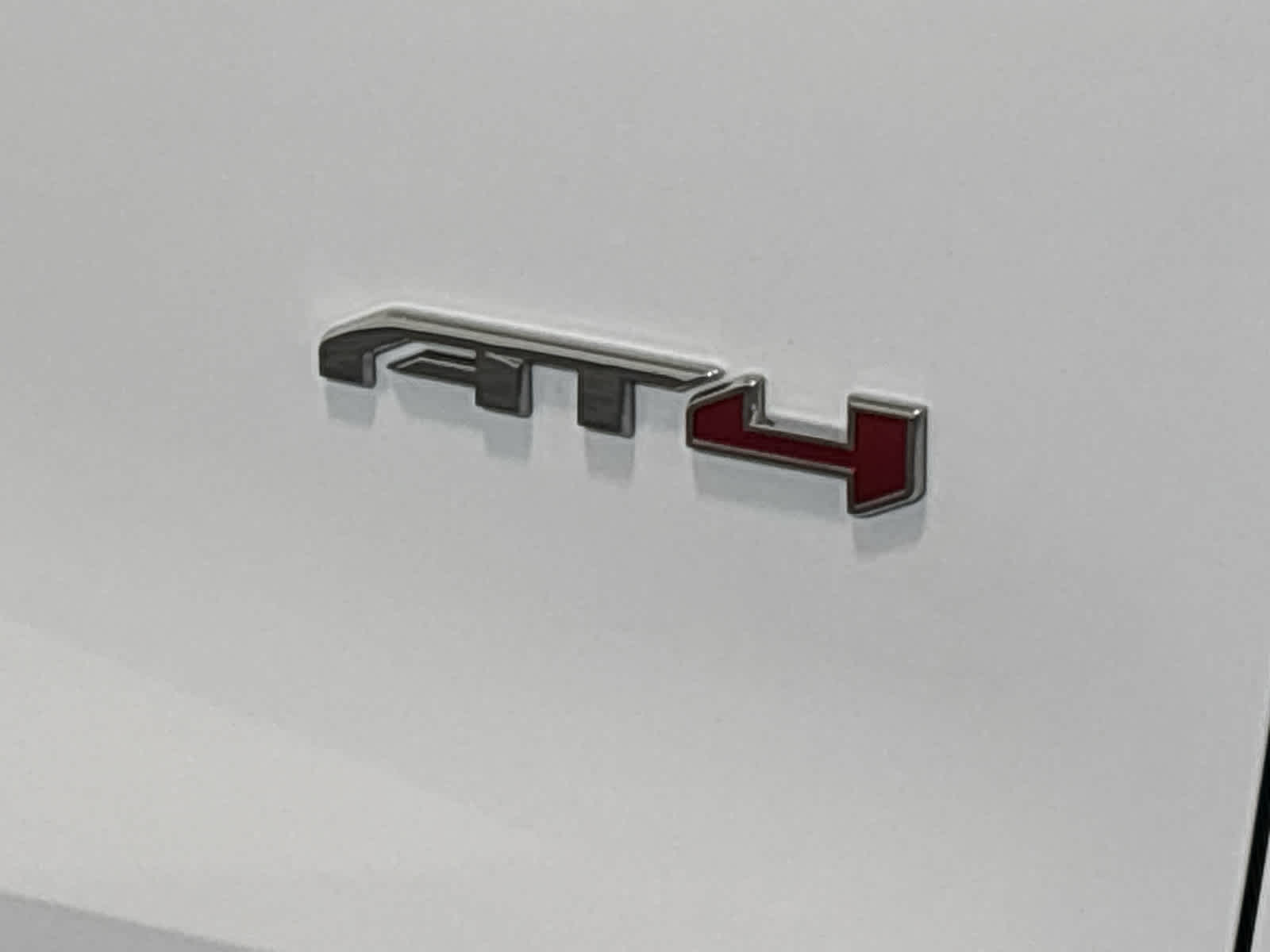 2024 GMC Terrain AT4