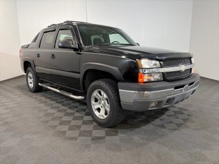 2004 Chevrolet Avalanche Base