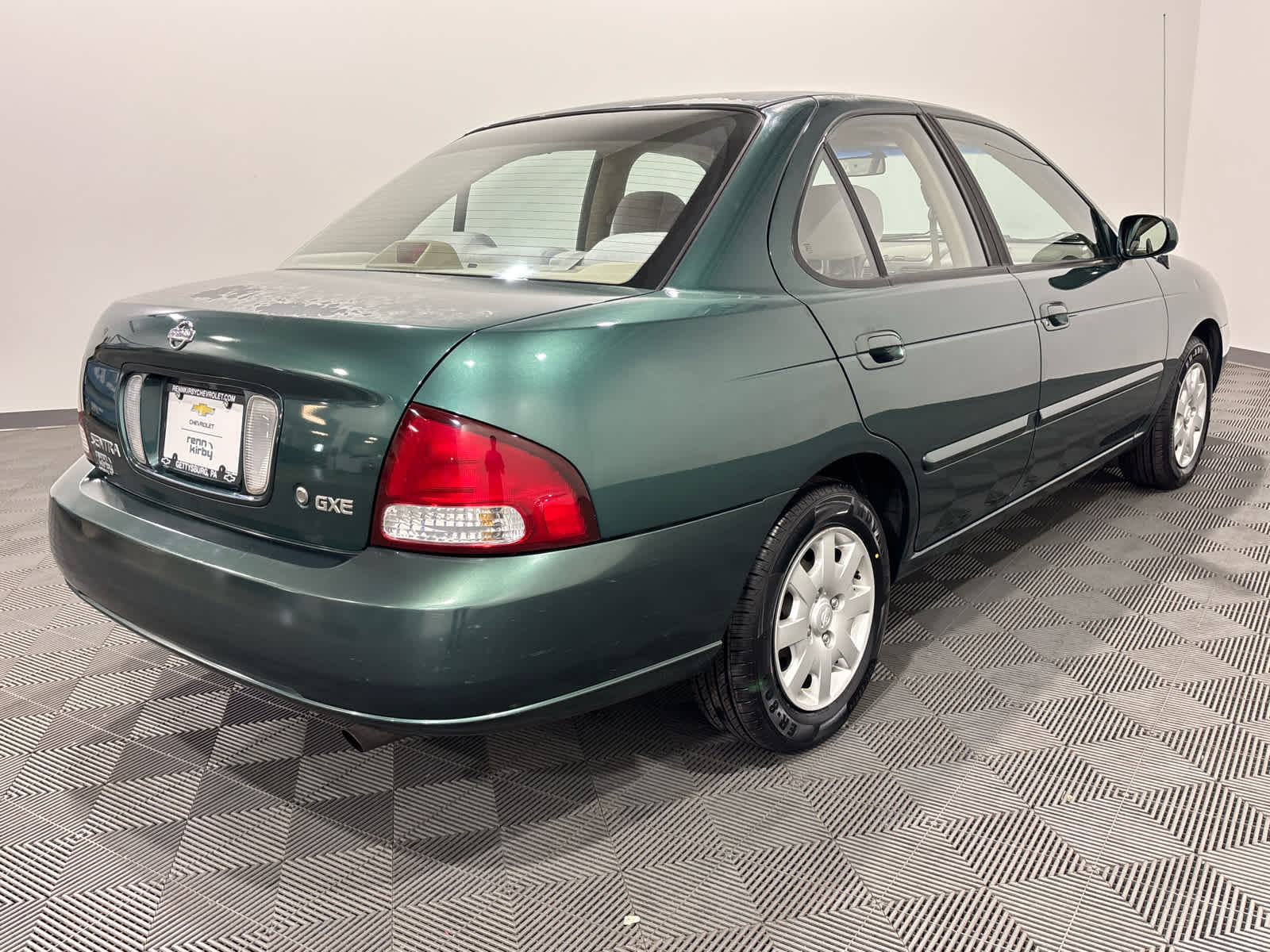 2000 Nissan Sentra XE