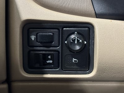 2000 Nissan Sentra XE