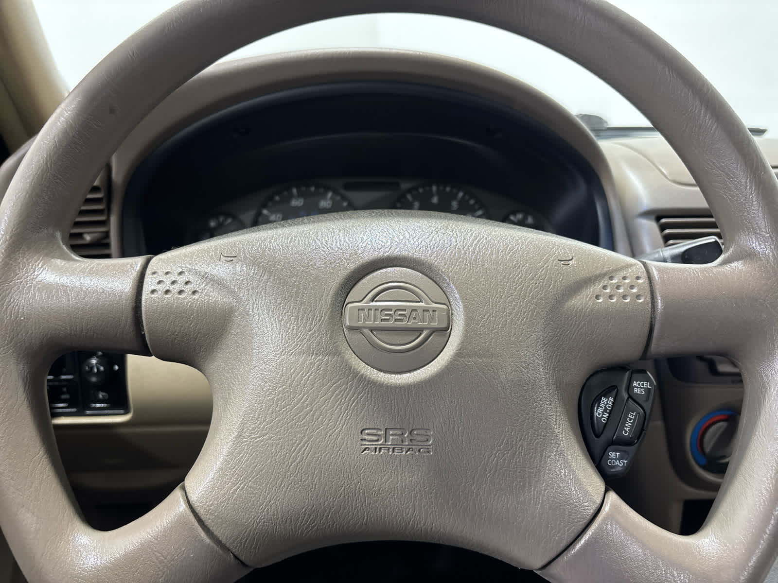 2000 Nissan Sentra XE