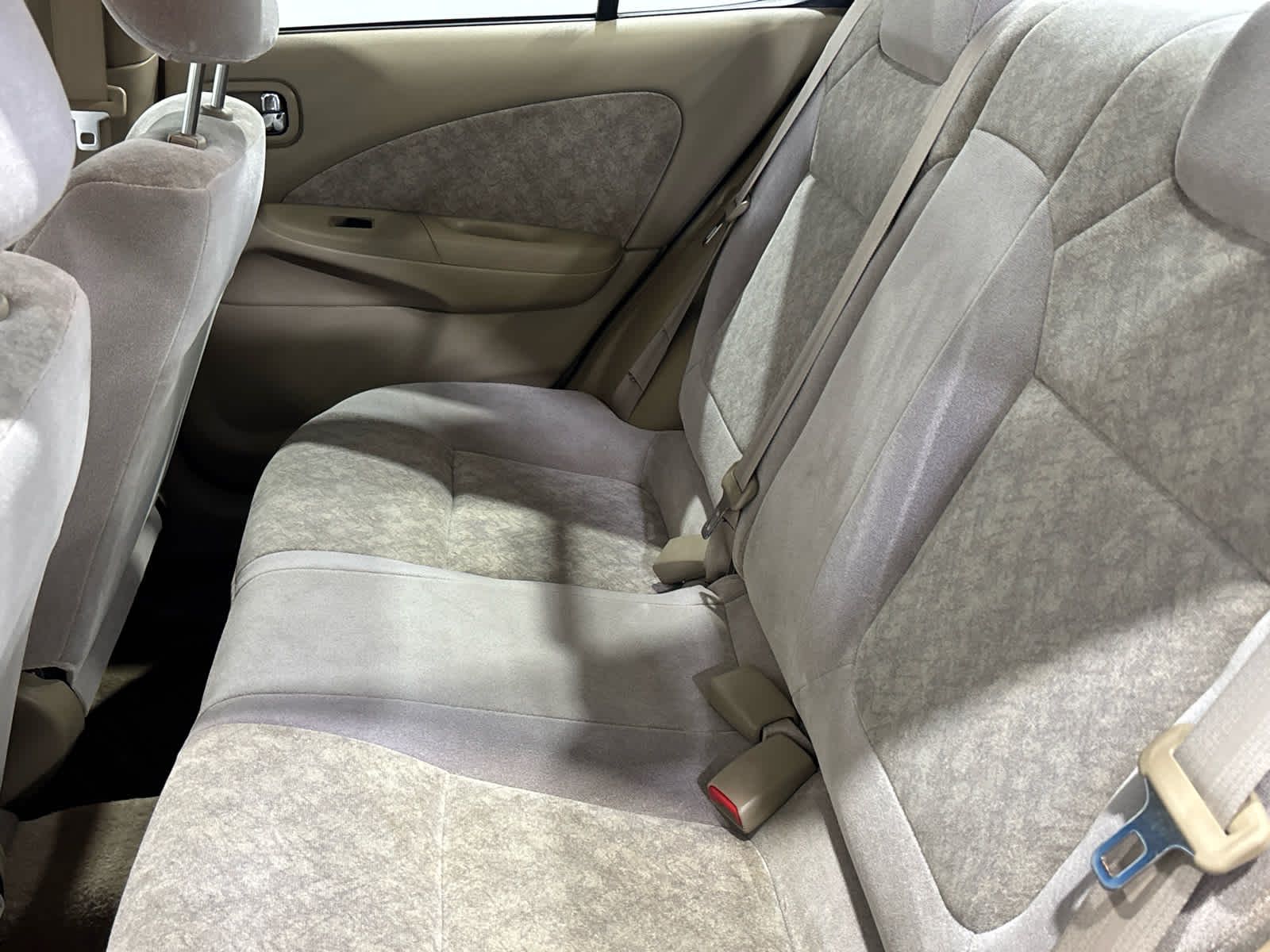 2000 Nissan Sentra XE