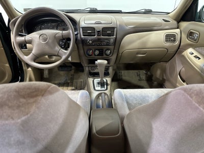 2000 Nissan Sentra XE