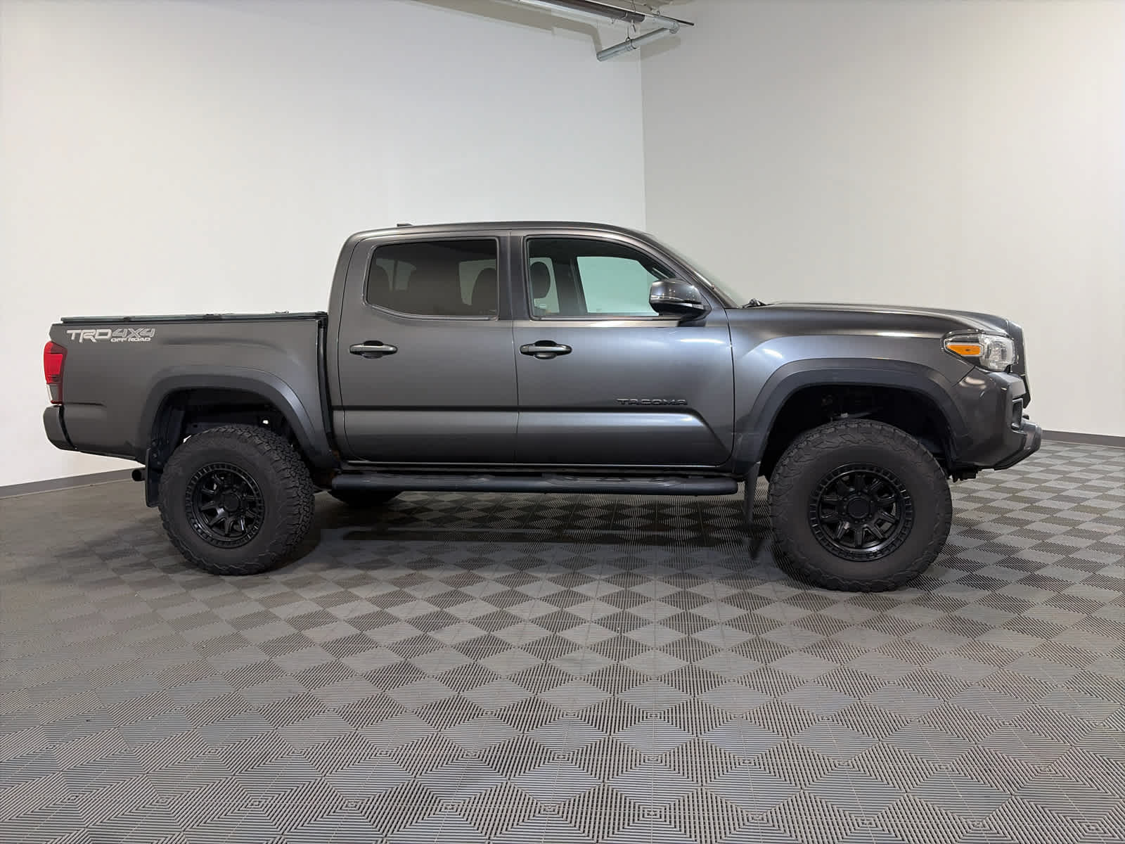 2019 Toyota Tacoma 4WD SR