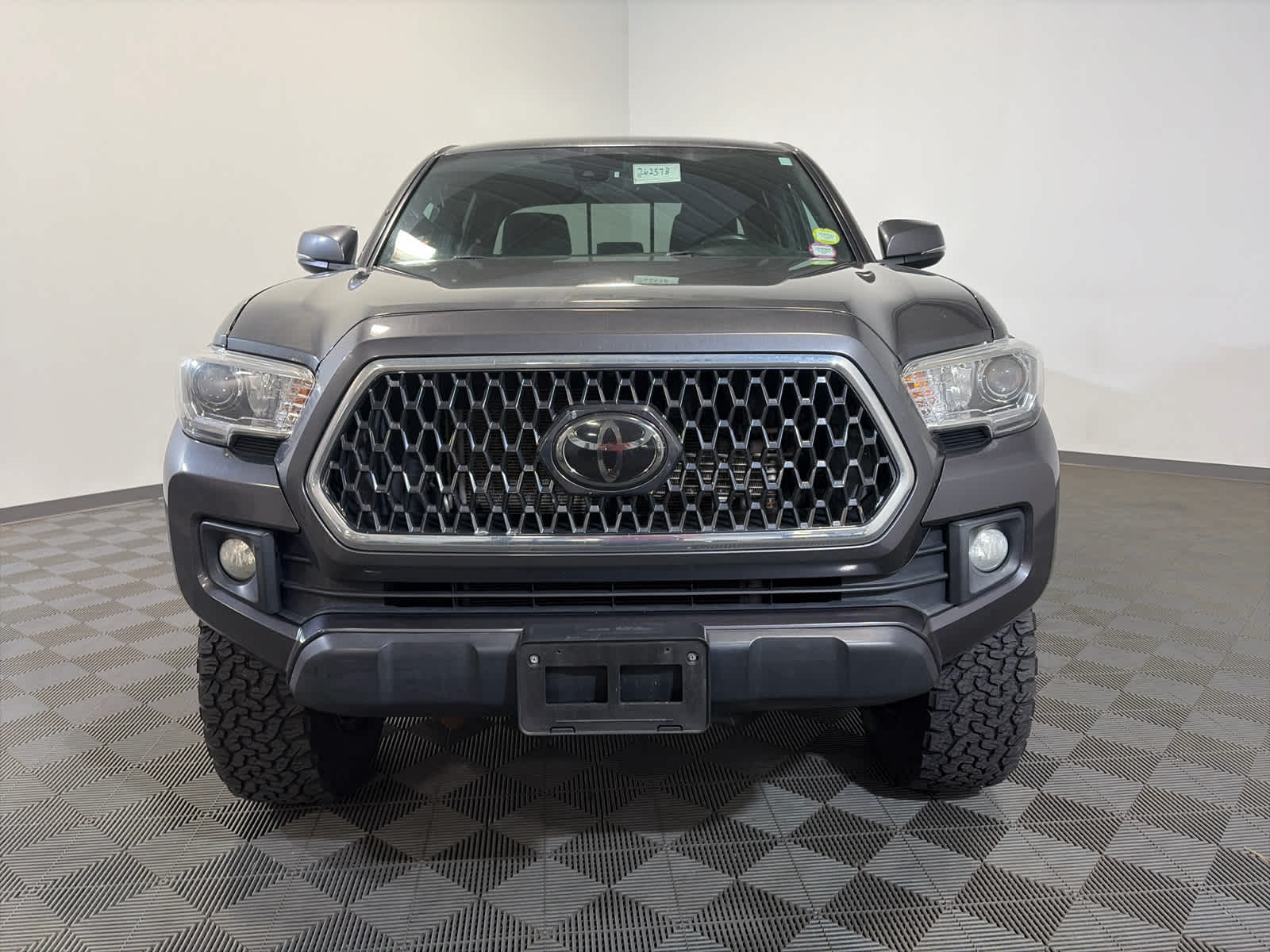 2019 Toyota Tacoma 4WD SR