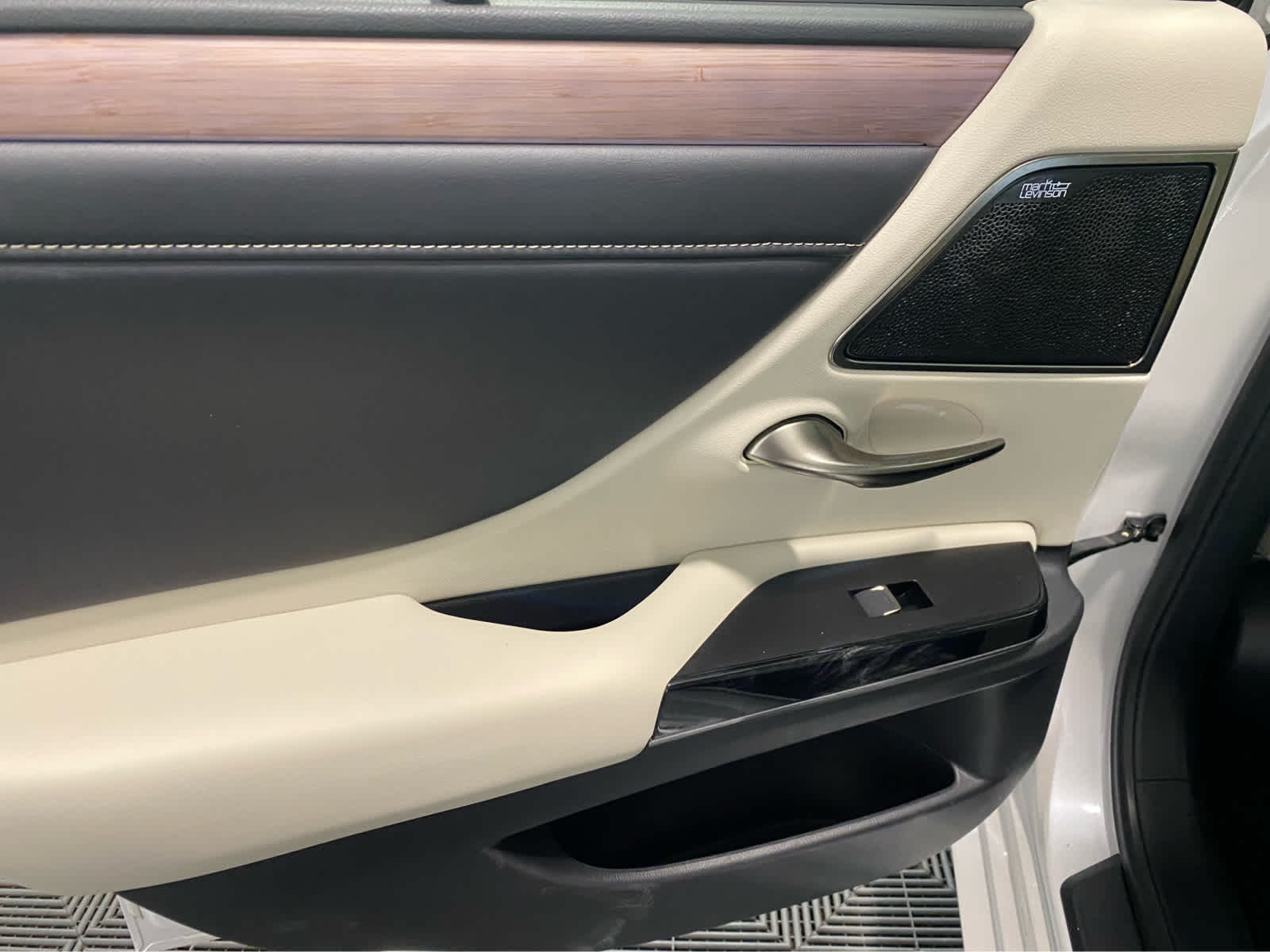 2023 Lexus ES ES 350 Ultra Luxury