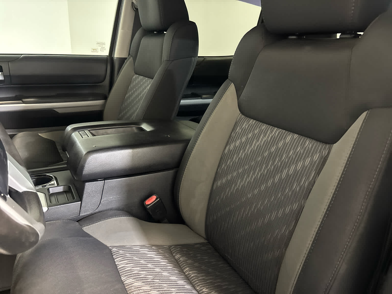 2018 Toyota Tundra 4WD SR5