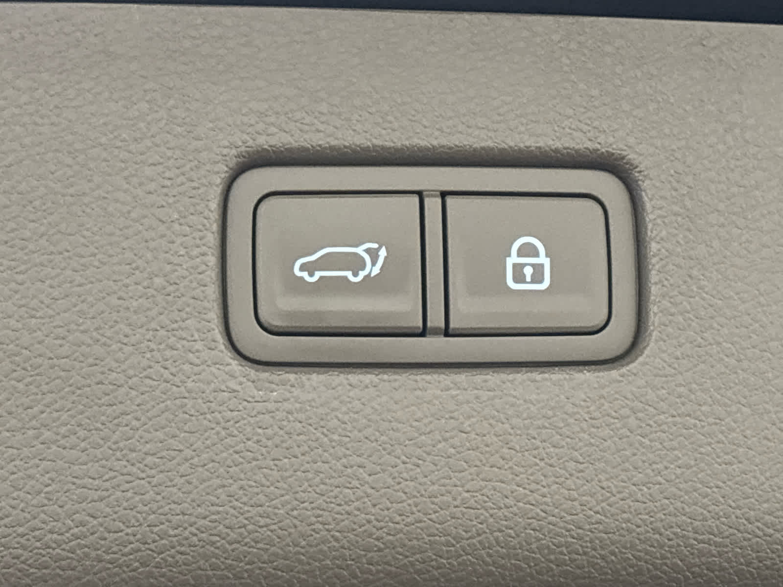 2022 Genesis GV80 Advanced +