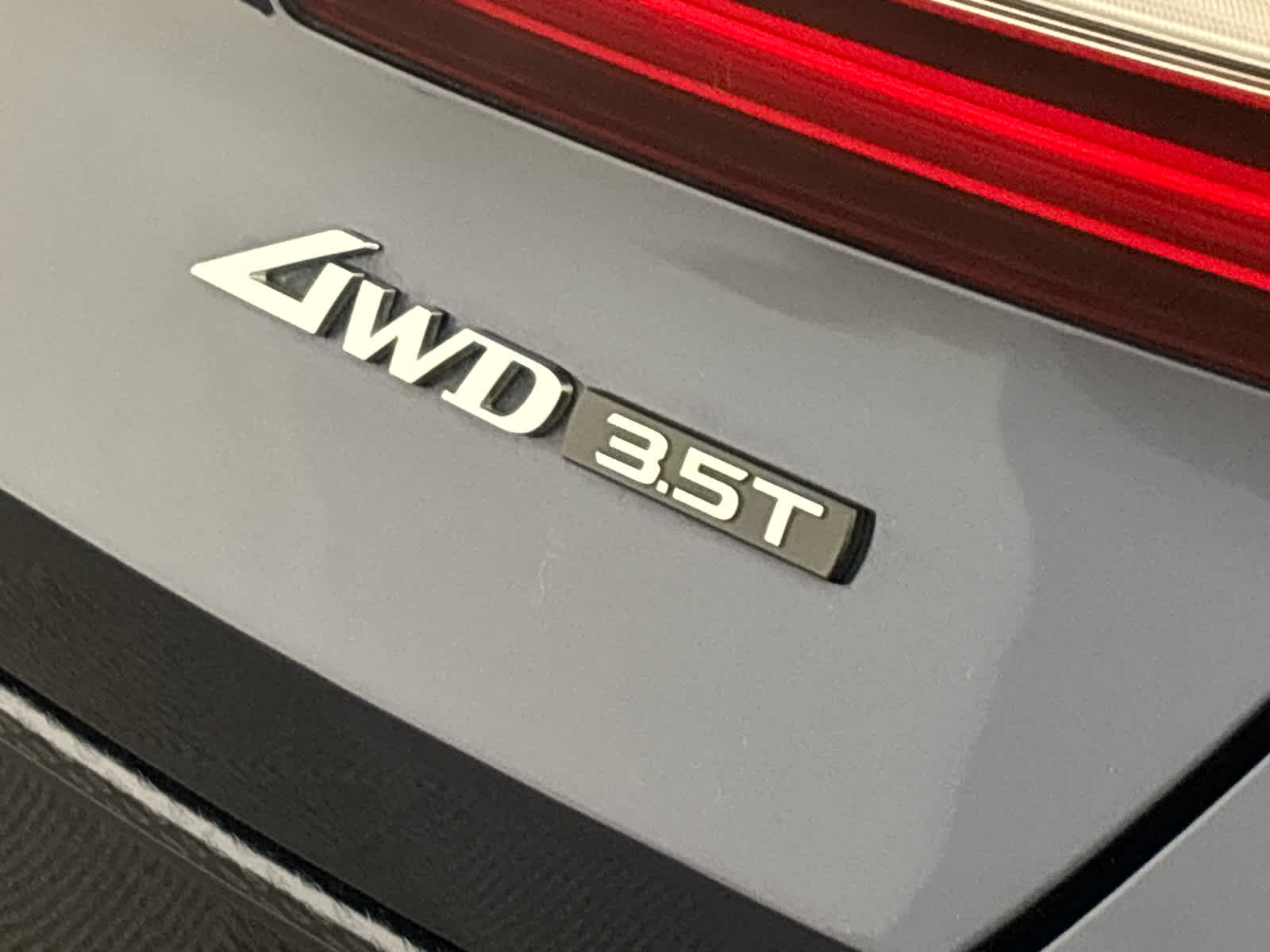 2022 Genesis GV80 Advanced +