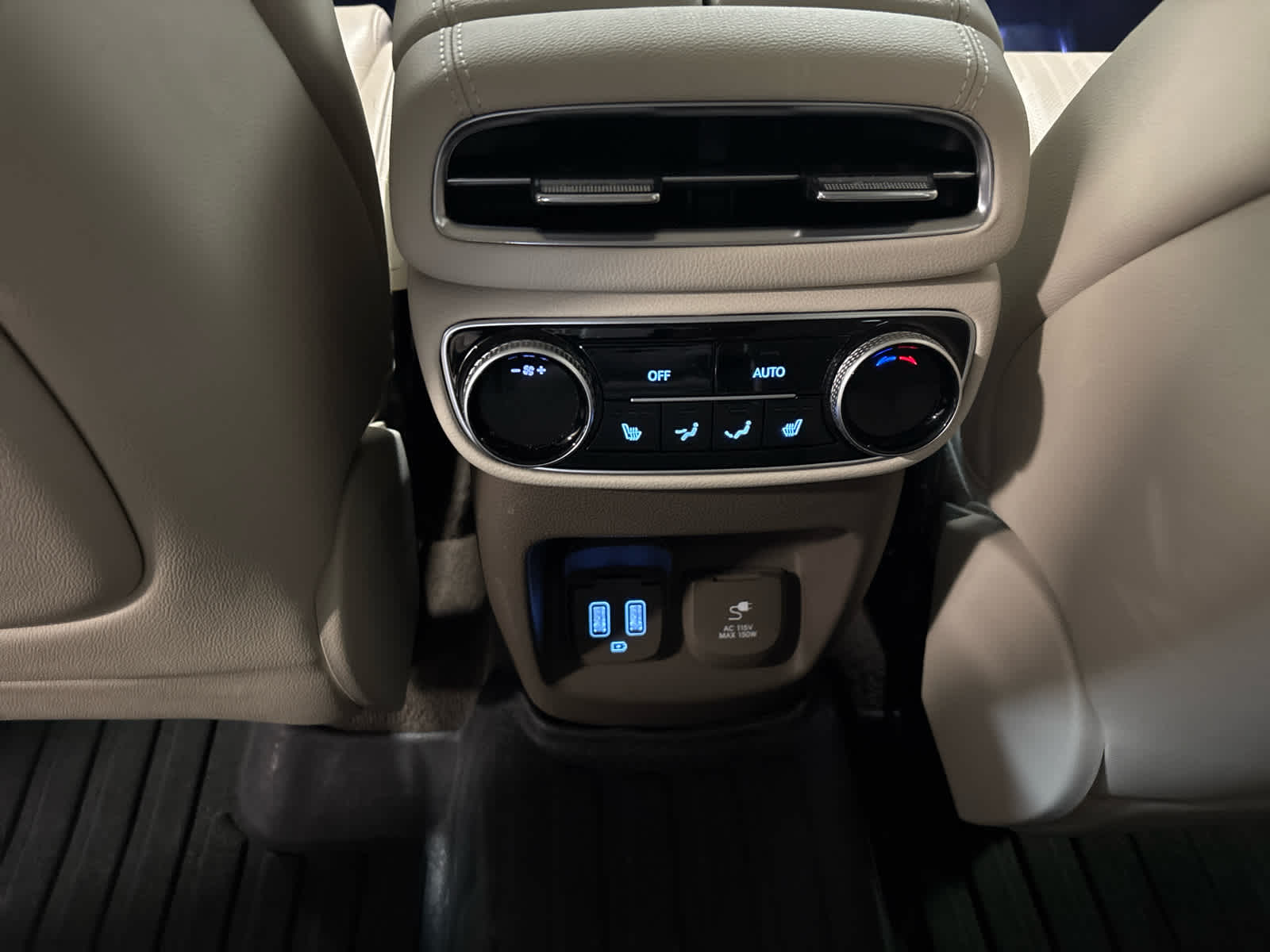 2022 Genesis GV80 Advanced +