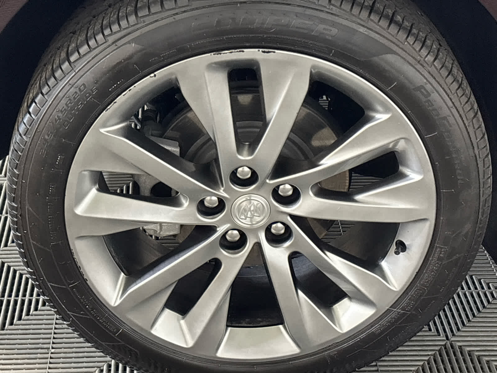 2021 Buick Envision Avenir