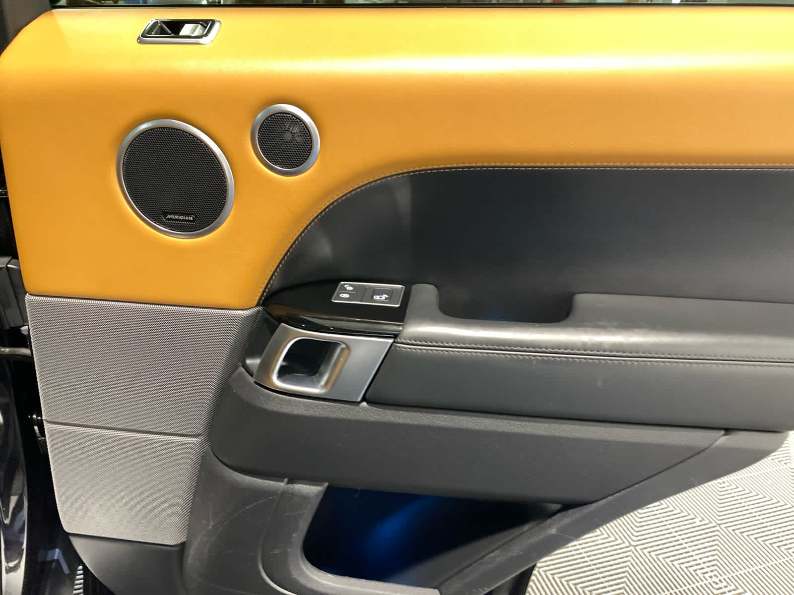 2020 Land Rover Range Rover Sport HSE Dynamic