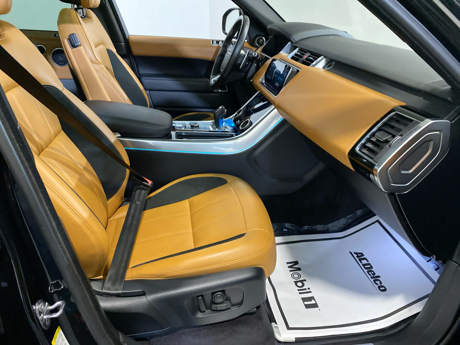 2020 Land Rover Range Rover Sport HSE Dynamic