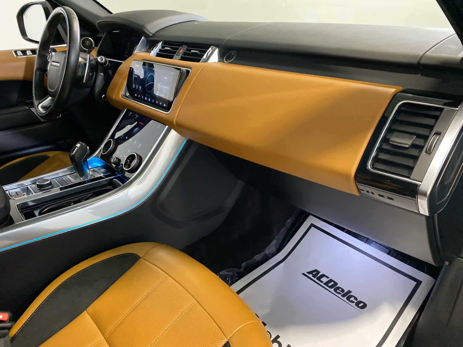 2020 Land Rover Range Rover Sport HSE Dynamic