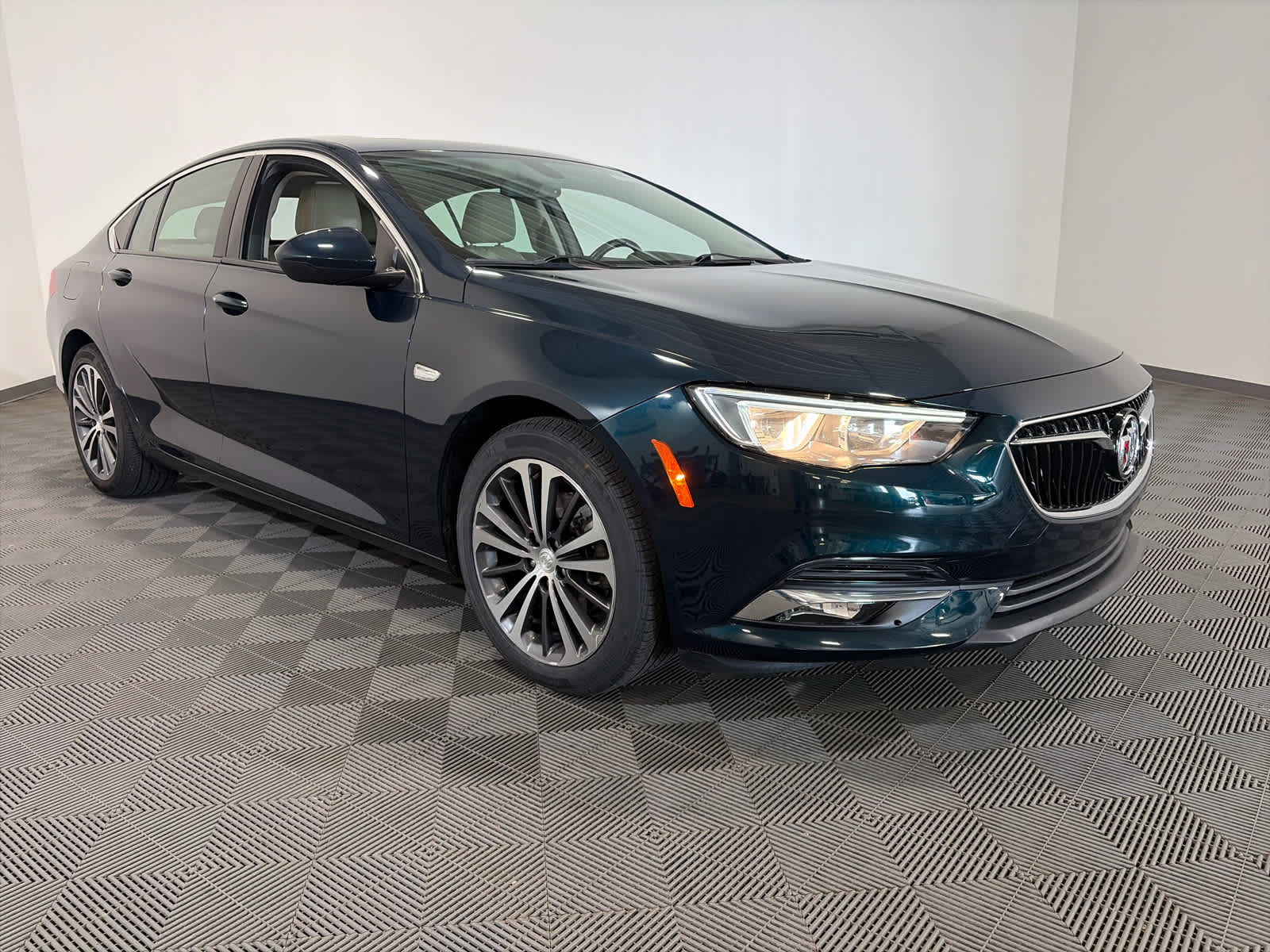 2018 Buick Regal Sportback Preferred II