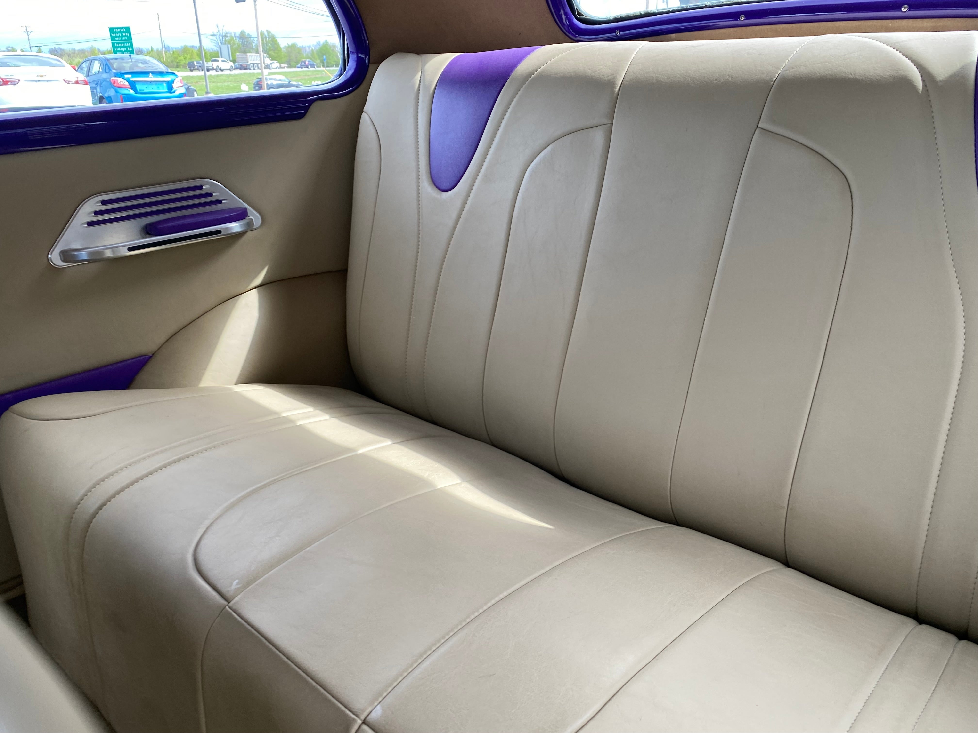 1937 Chevrolet Deluxe Base