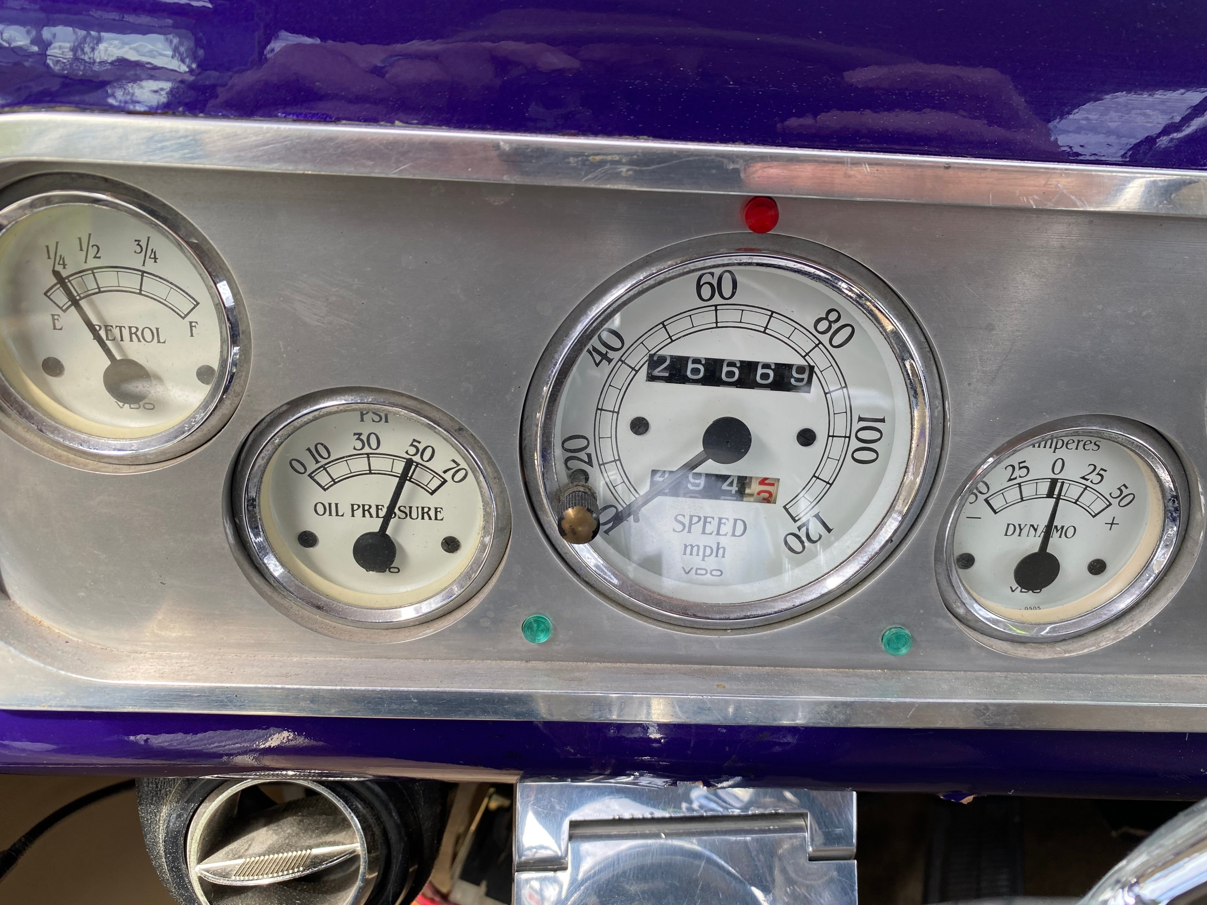 1937 Chevrolet Deluxe Base