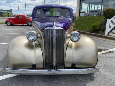 1937 Chevrolet Deluxe Base