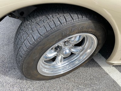 1937 Chevrolet Deluxe Base