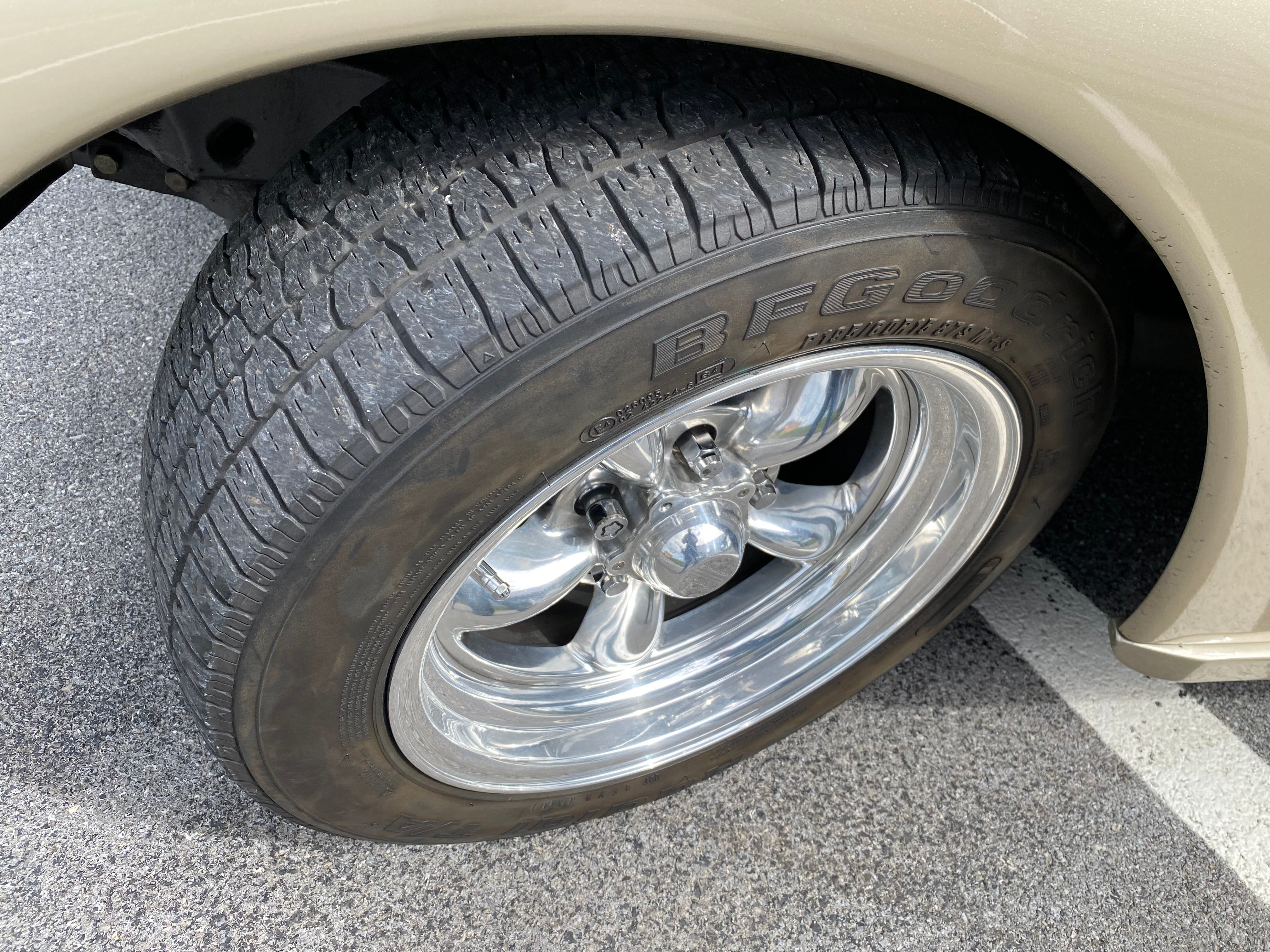 1937 Chevrolet Deluxe Base