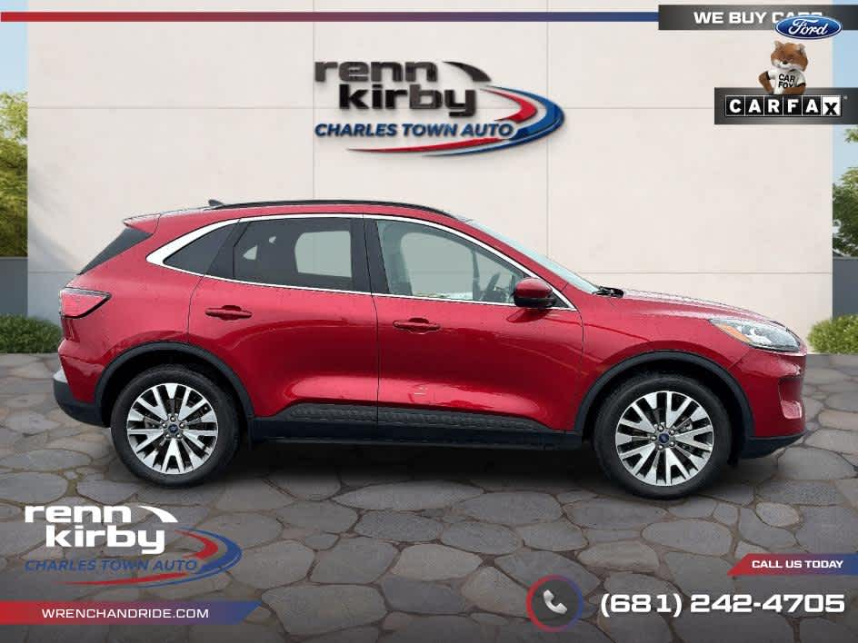 2022 Ford Escape Titanium