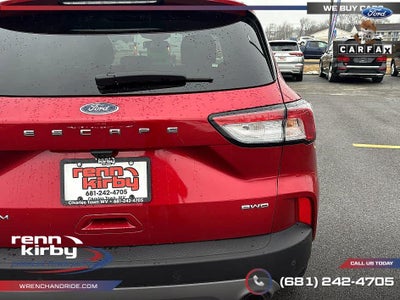 2022 Ford Escape Titanium