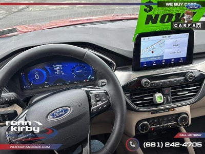 2022 Ford Escape Titanium