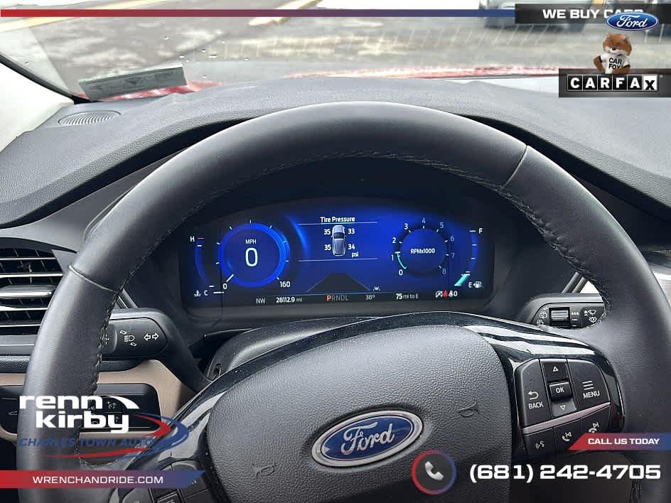 2022 Ford Escape Titanium