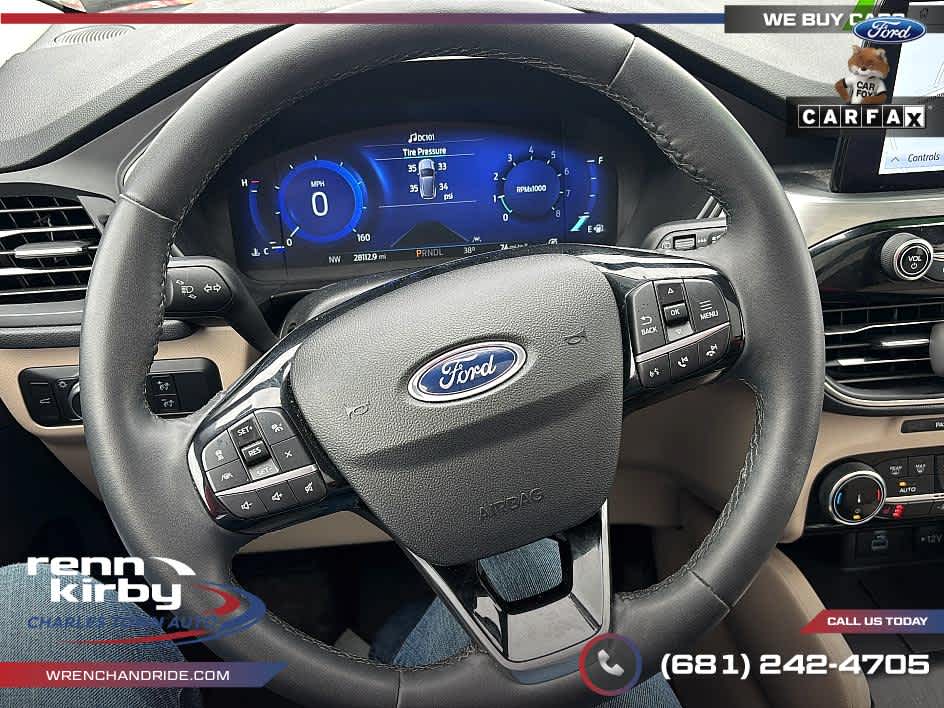 2022 Ford Escape Titanium