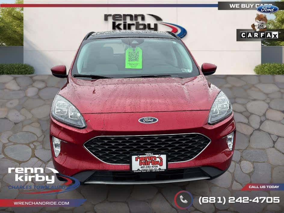 2022 Ford Escape Titanium