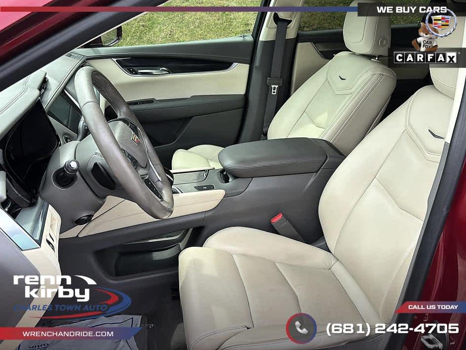 2017 Cadillac XT5 Luxury FWD