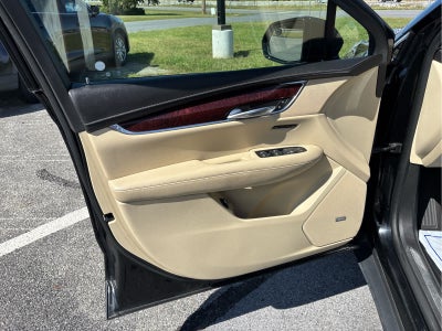 2017 Cadillac XT5 Luxury AWD