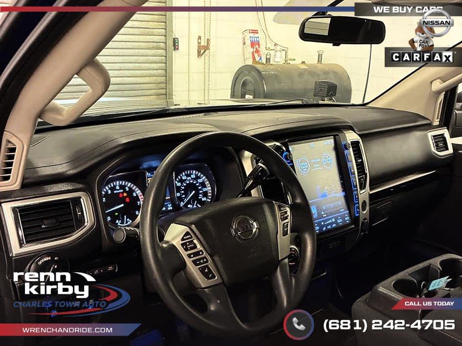 2019 Nissan Titan SV