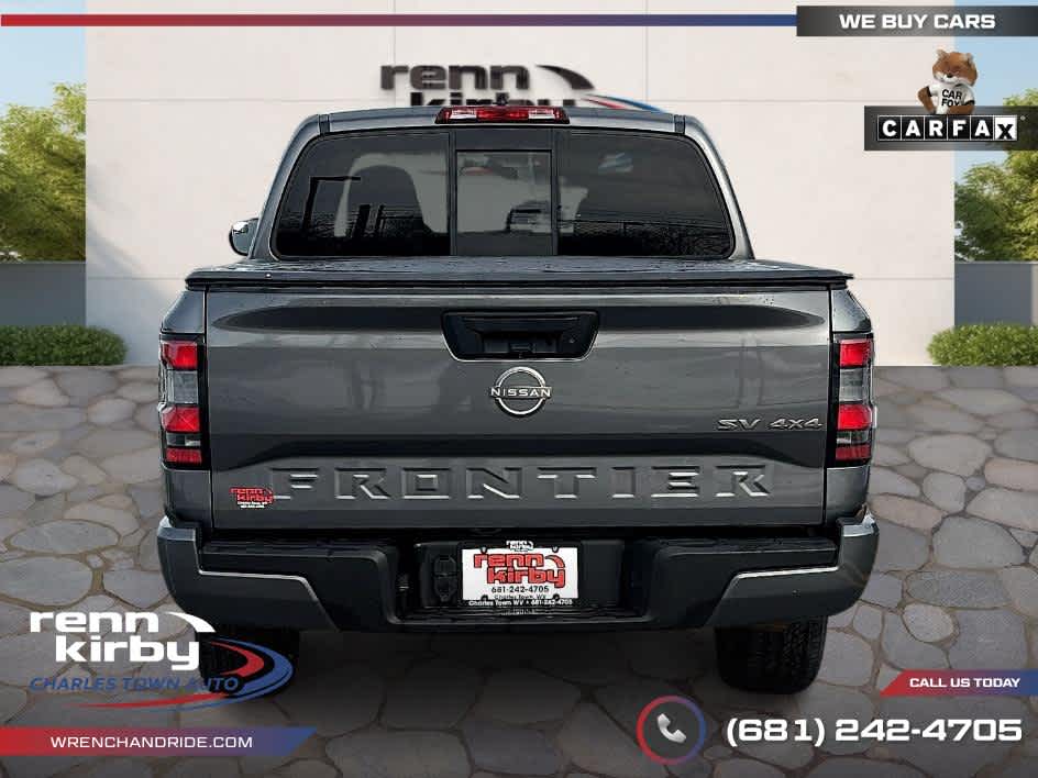 2022 Nissan Frontier SV