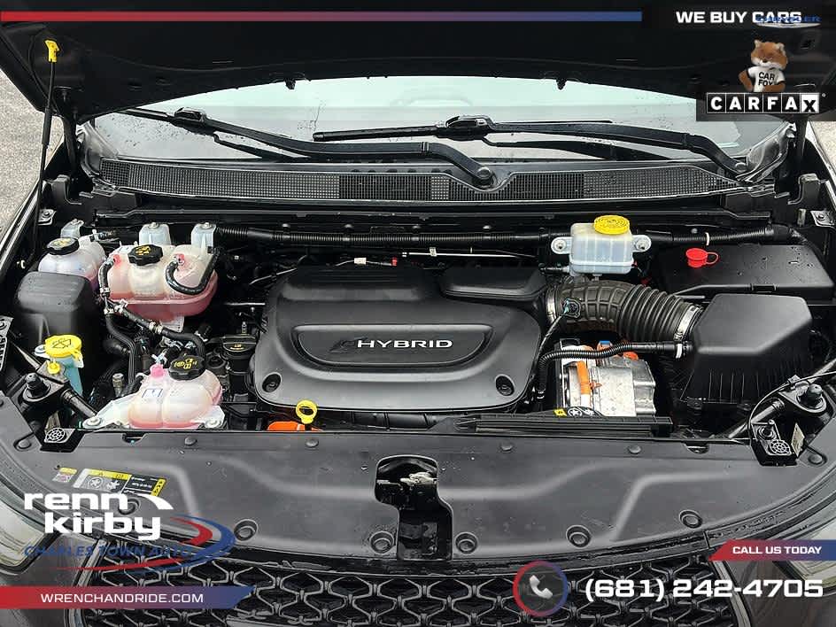 2023 Chrysler Pacifica Hybrid Touring L