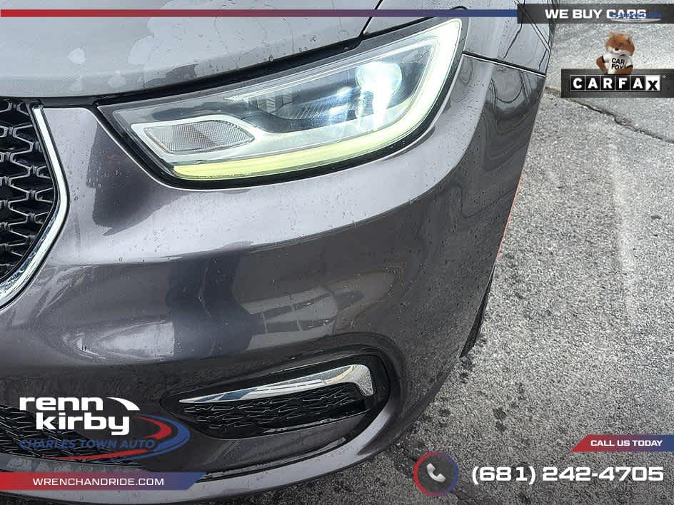 2023 Chrysler Pacifica Hybrid Touring L