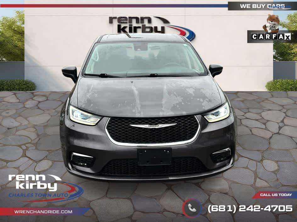 2023 Chrysler Pacifica Hybrid Touring L