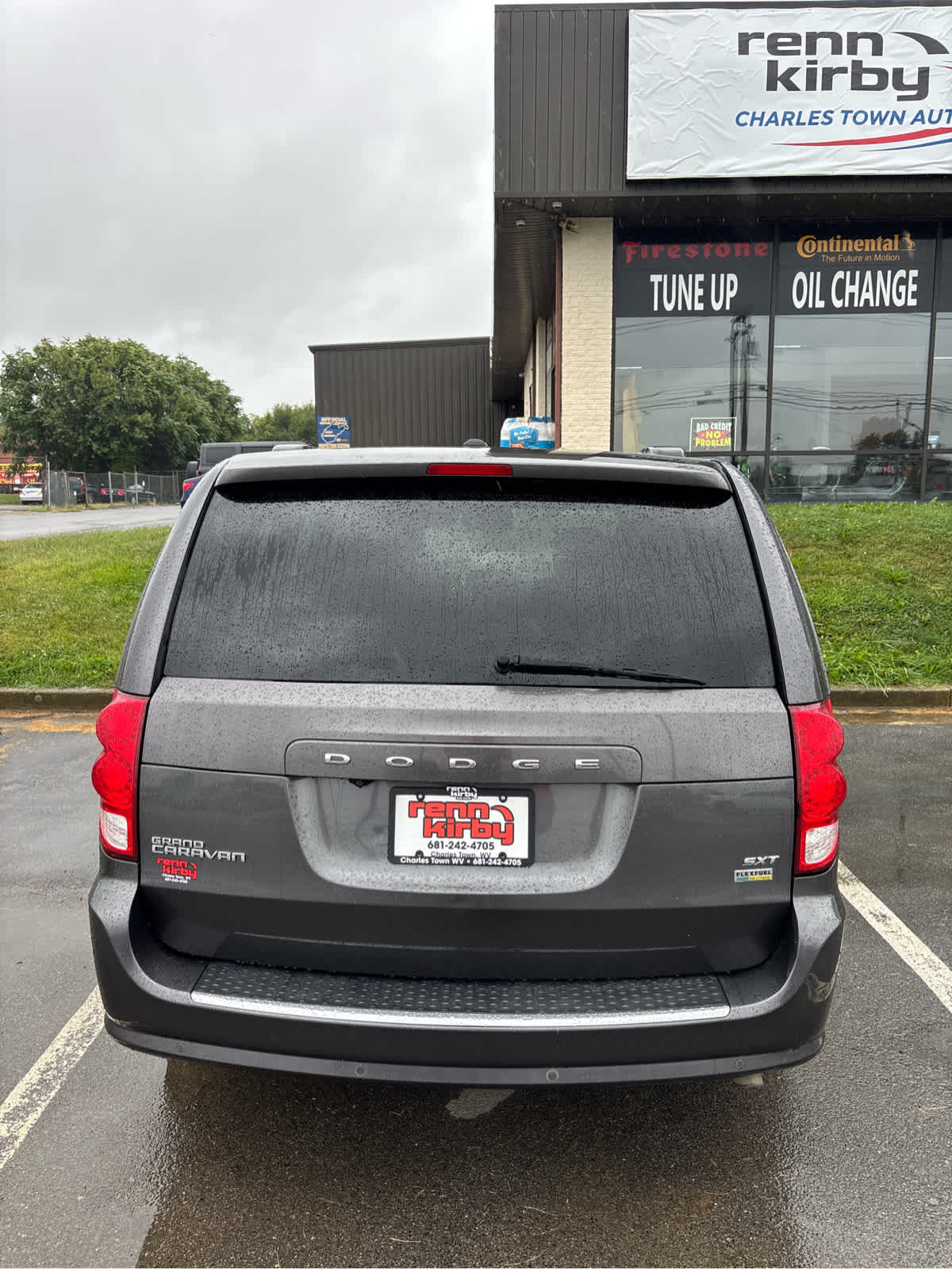 Used 2017 Dodge Grand Caravan SXT with VIN 2C4RDGCGXHR713762 for sale in Gettysburg, PA