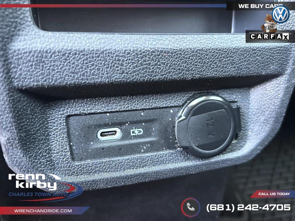 2023 Volkswagen Tiguan SE