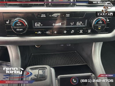 2024 Nissan Pathfinder SV