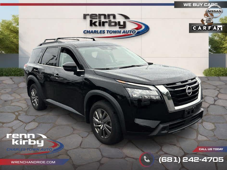 2024 Nissan Pathfinder SV