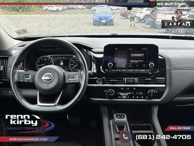 2024 Nissan Pathfinder SV