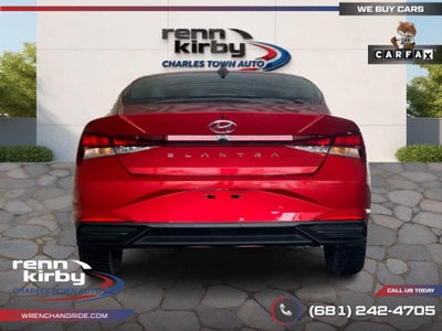 2022 Hyundai Elantra SEL