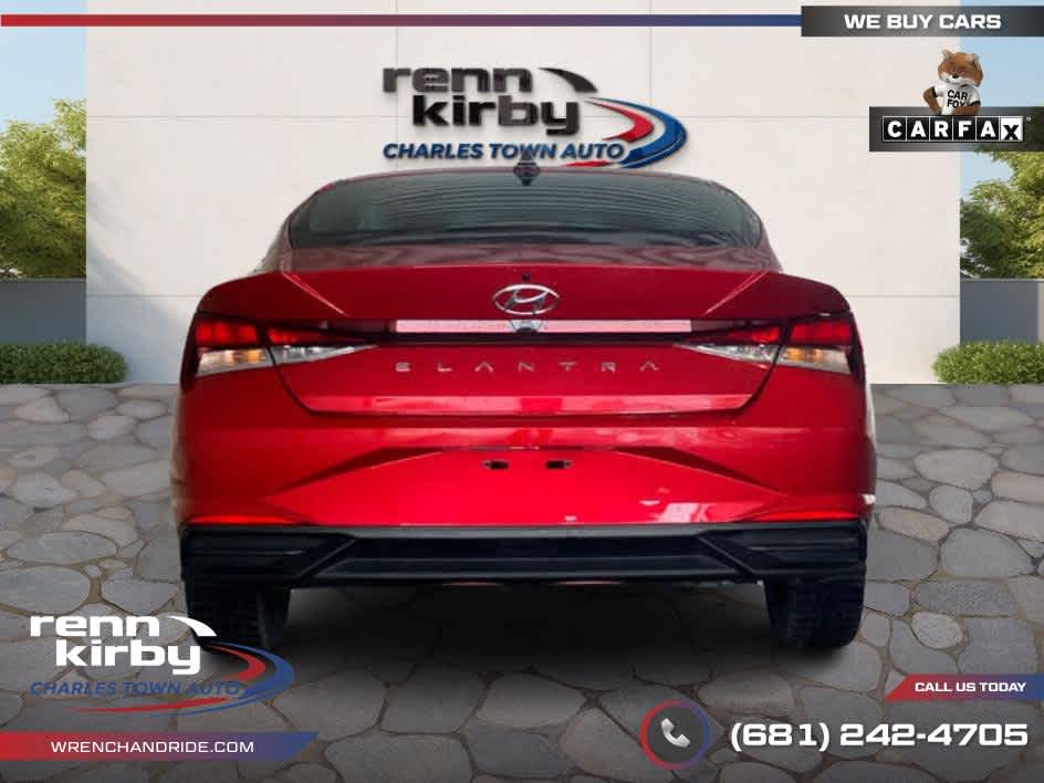 2022 Hyundai Elantra SEL