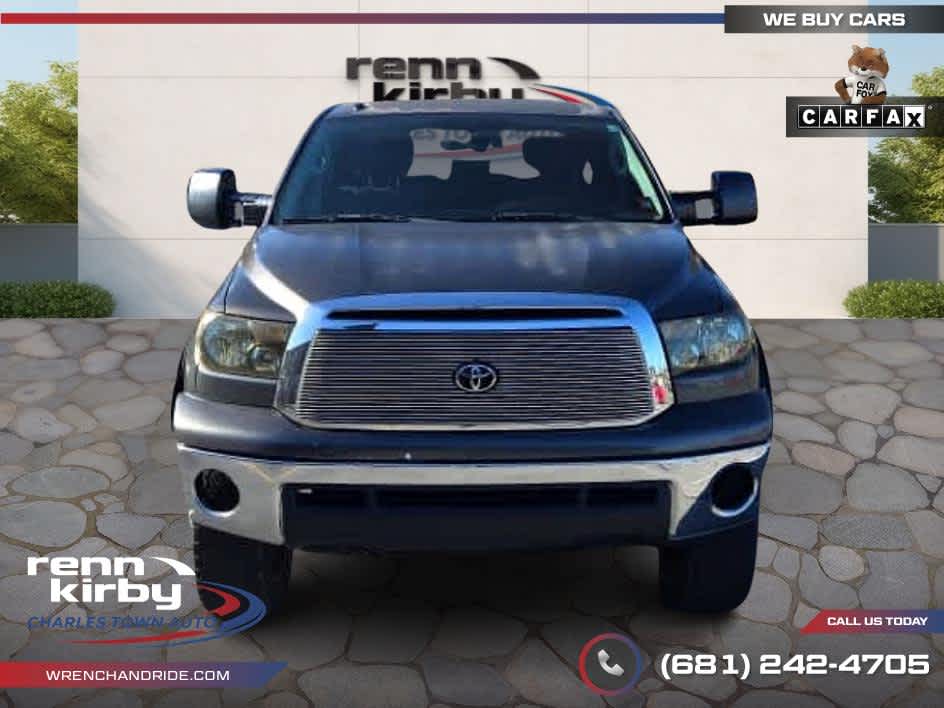 2012 Toyota Tundra CrewMax 5.7L FFV V8 6-Spd AT (Natl)