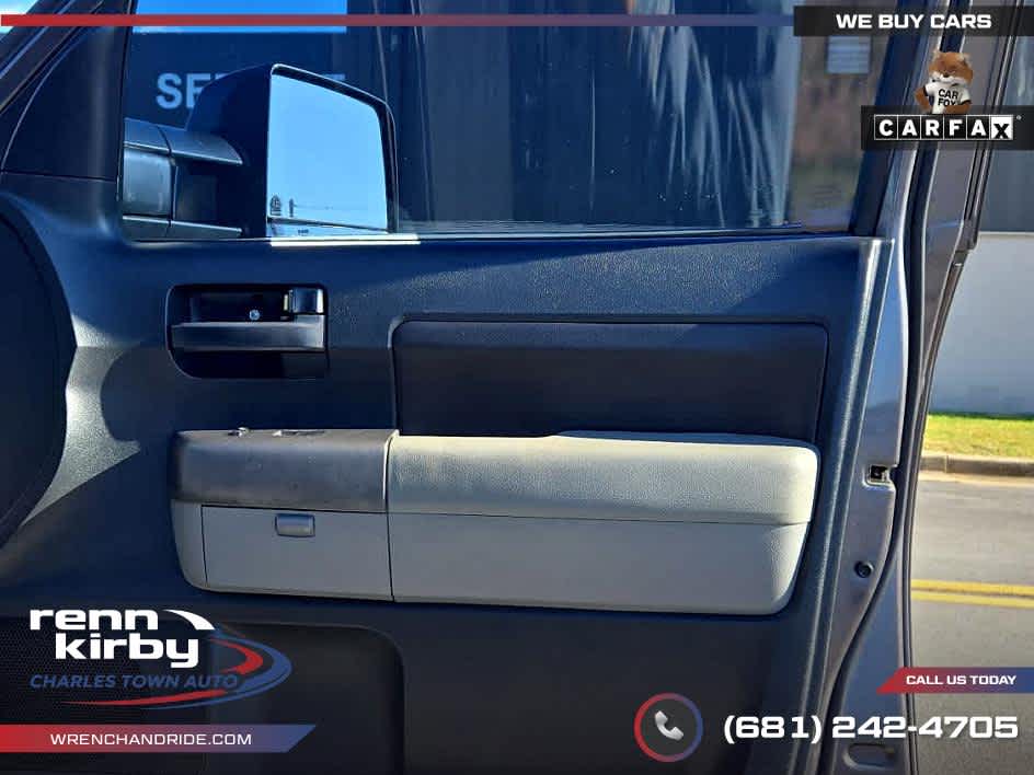 2012 Toyota Tundra CrewMax 5.7L FFV V8 6-Spd AT (Natl)