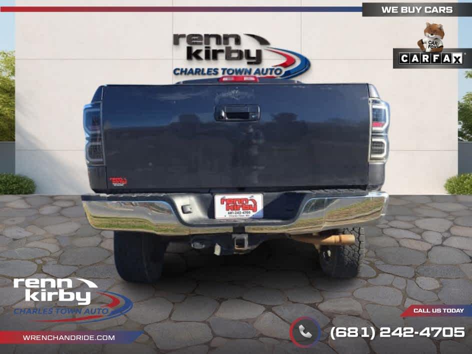 2012 Toyota Tundra CrewMax 5.7L FFV V8 6-Spd AT (Natl)