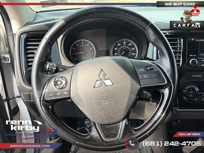 2016 Mitsubishi Outlander ES