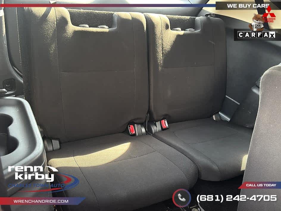 2016 Mitsubishi Outlander ES